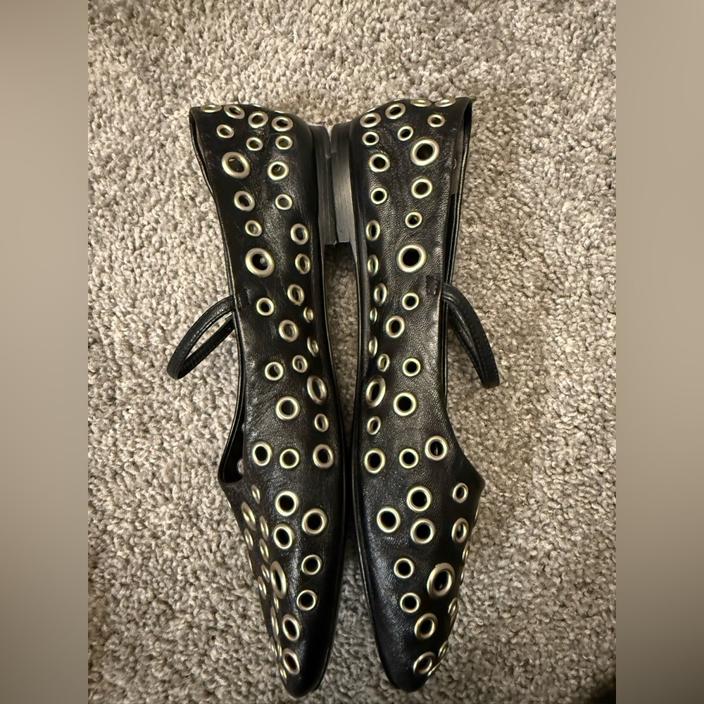 Tory Burch EYELET MARY JANE BALLET-size 6 - Picture 2 of 6